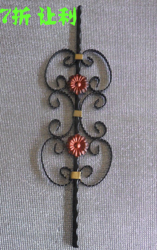 Anti-corrosion European iron flower column Wrought iron accessories Stair accessories Balcony handrail accessories Gate fence accessories