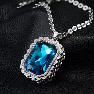 Small fresh fashion sweater chain long version of the new women's necklace hundred matching jewelry Korean personality simple crystal pendant