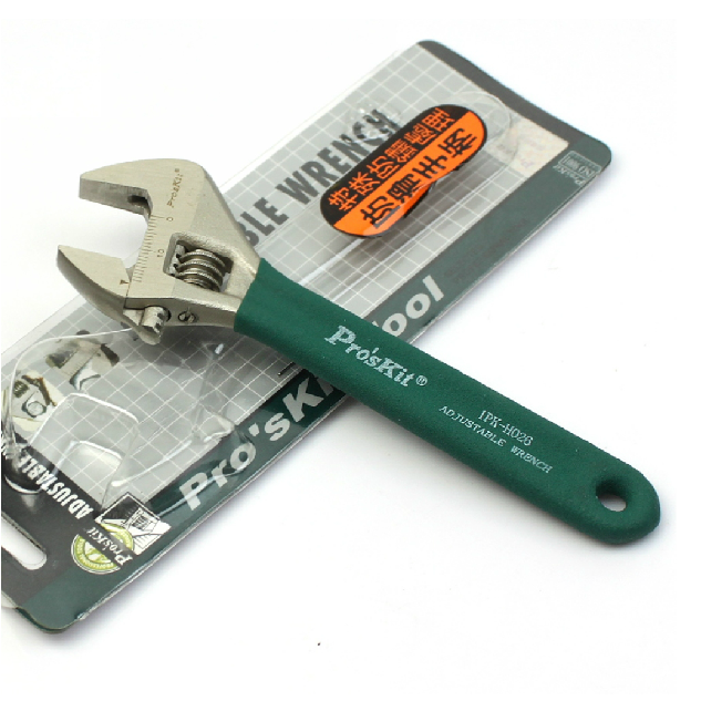 Taiwan Baogong 1PK-H026 6 inch titanium non-slip adjustable wrench 150mm