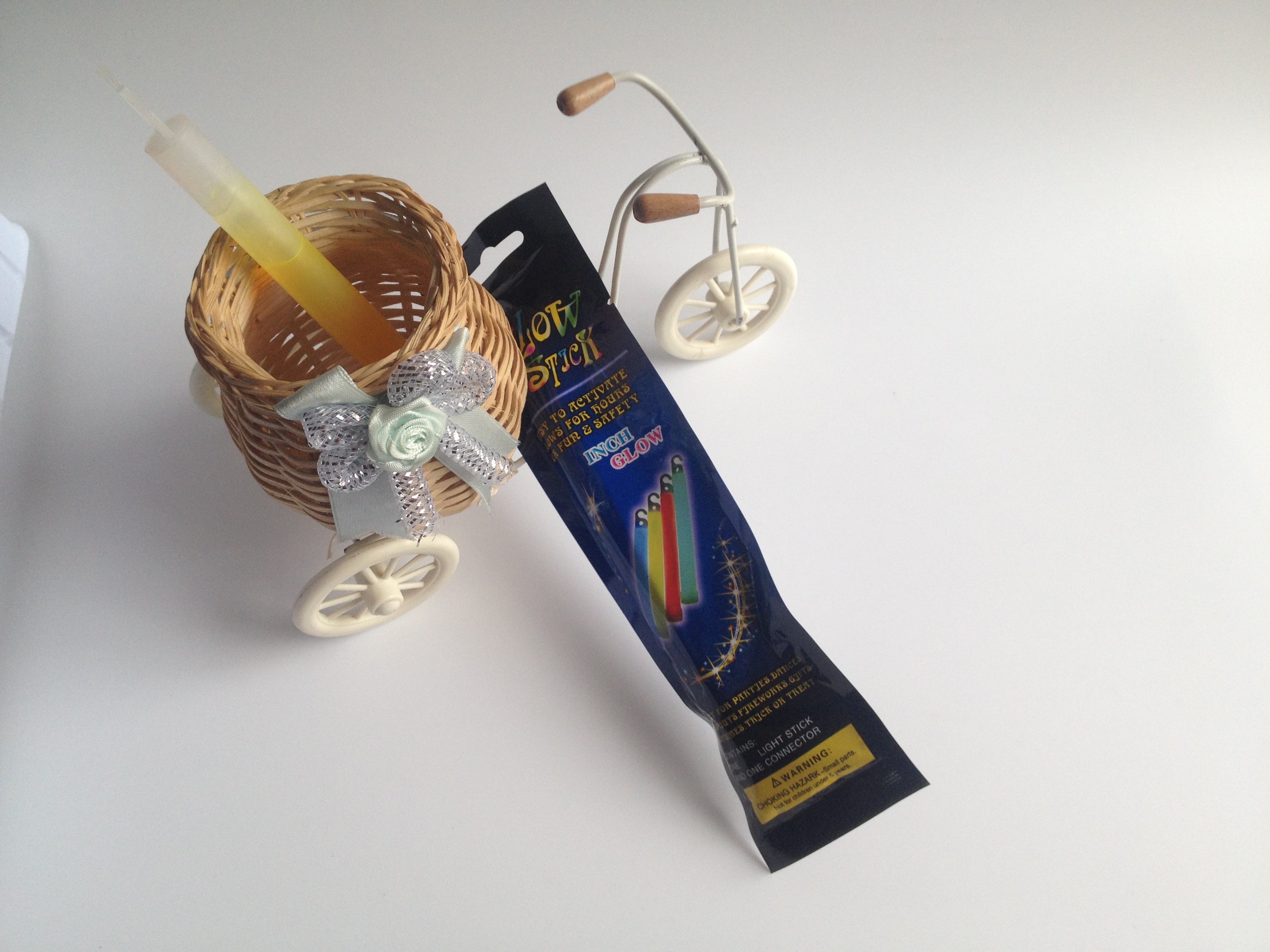 Rescue use Disaster area guide Emergency life-saving stick Outdoor outdoor fluorescent stick Cold light pipe Rescue personnel equipment