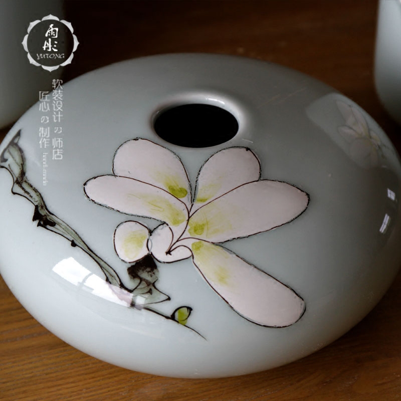 Jingdezhen modern Chinese hand - made ceramic vase lily between example household act the role ofing is tasted decorative porcelain furnishing articles