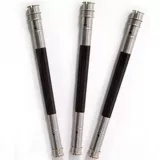 Длинный металлический карандаш