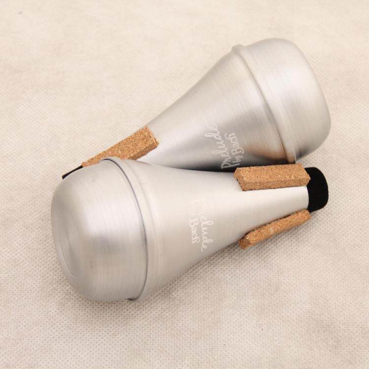 Special silencer weak sound machine for small number instruments