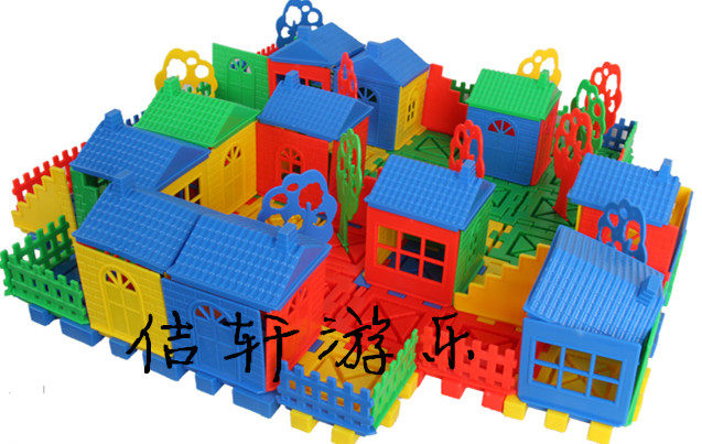 Kindergarten desktop three-dimensional plastic splicing and assembling building blocks to build houses and homes for children's educational toys