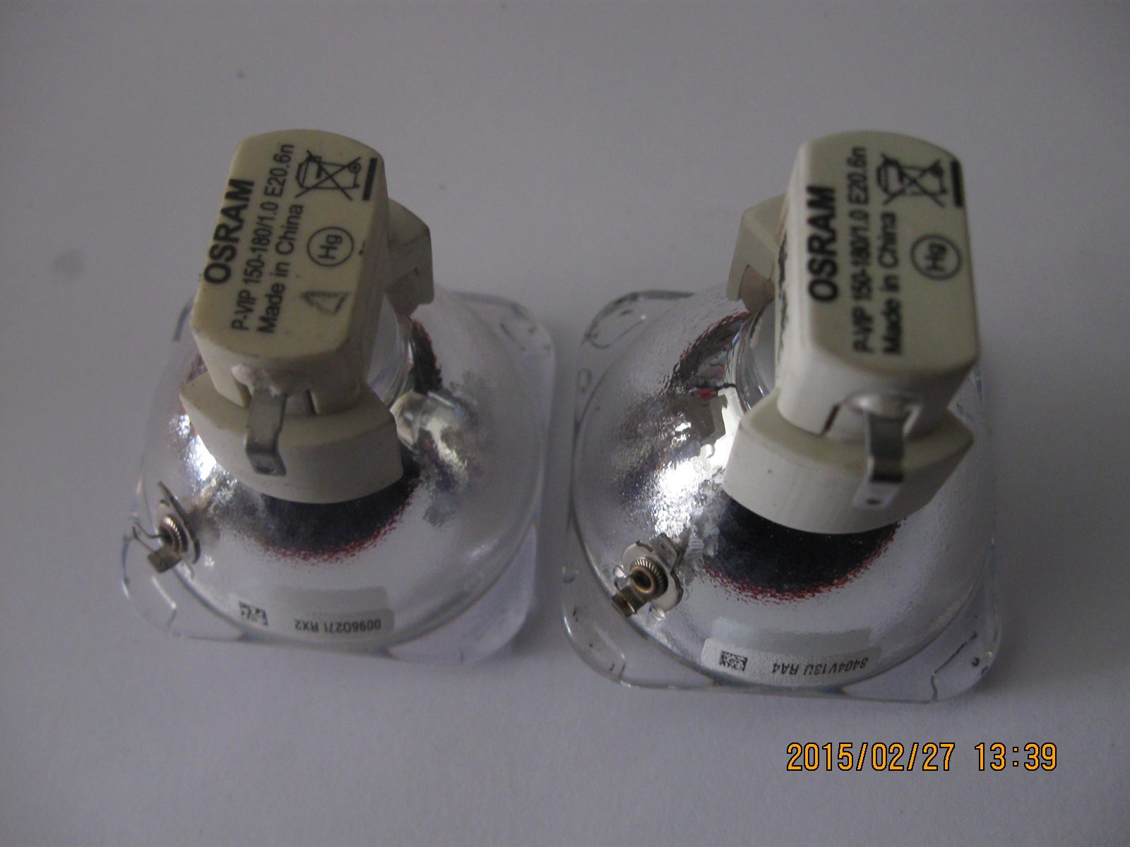 P-VIP 150-180 1 0E20 6N PROJECTOR LIGHT BULB