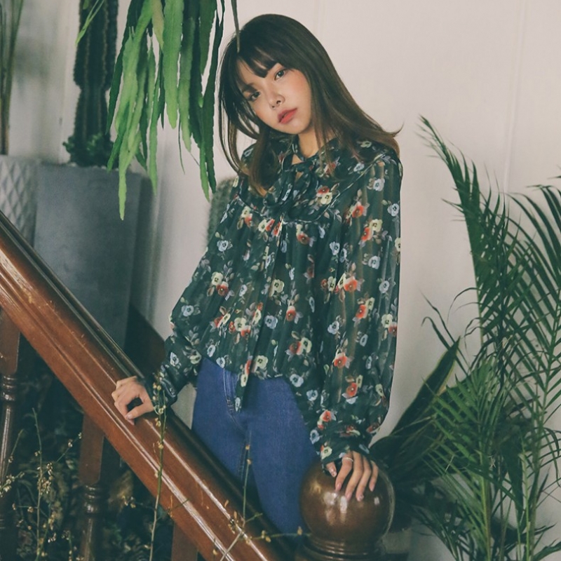 韩国stylenanda官方正品 系带领微透印花衬衣-绿色