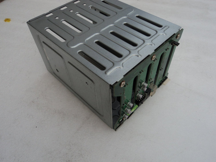 New Lenovo Wanquan T168 G7 server hard disc back board GC-BAT4 REV 1 0 Hard disc cage