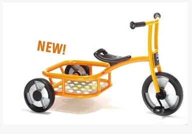 Morning teaching children early - school walking bike - in - school kindergarten outdoor school walking game tricycle orange freight truck