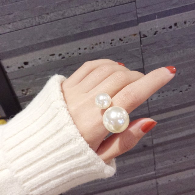 ງ່າຍດາຍຂະຫນາດສ່ວນບຸກຄົນ pearl open ring ແມ່ຍິງສະເຫຼີມສະຫຼອງ lady temperament index finger ring ສະບັບພາສາເກົາຫຼີ versatile ເຄື່ອງປະດັບມື