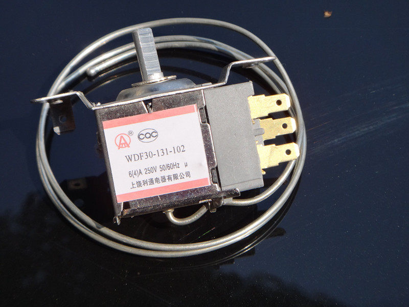 Refrigerator WDF30-131-102 thermostat installed on both sides three-pin freezer temperature control 45cm-1 5 meters