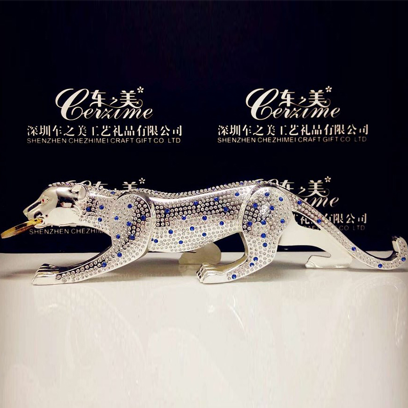 高档豹子汽车摆件 汽车花豹摆件 招财金钱豹车载饰品 捷豹摆件