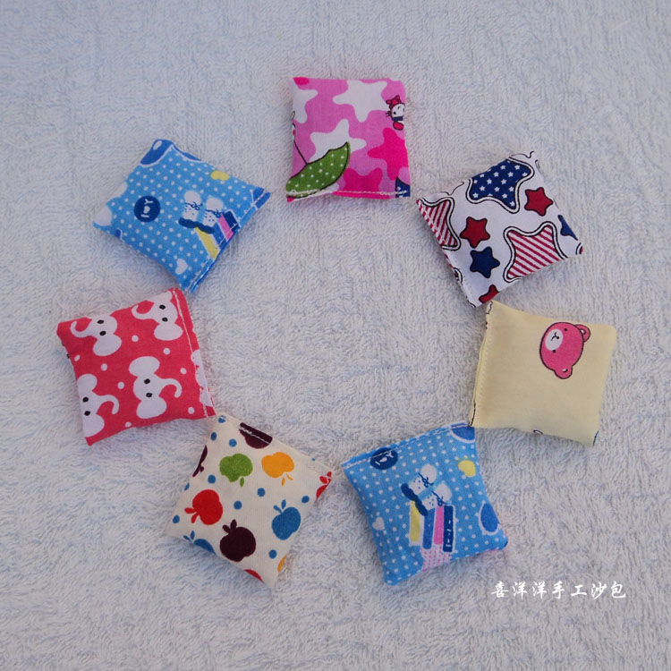 Children's hand bag Baby small flat sandbag stone kindergarten handmade sandbag Throw sandbag after 80 nostalgic toys