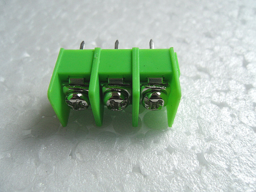 Post-binding post 3P foot distance 7 5mm