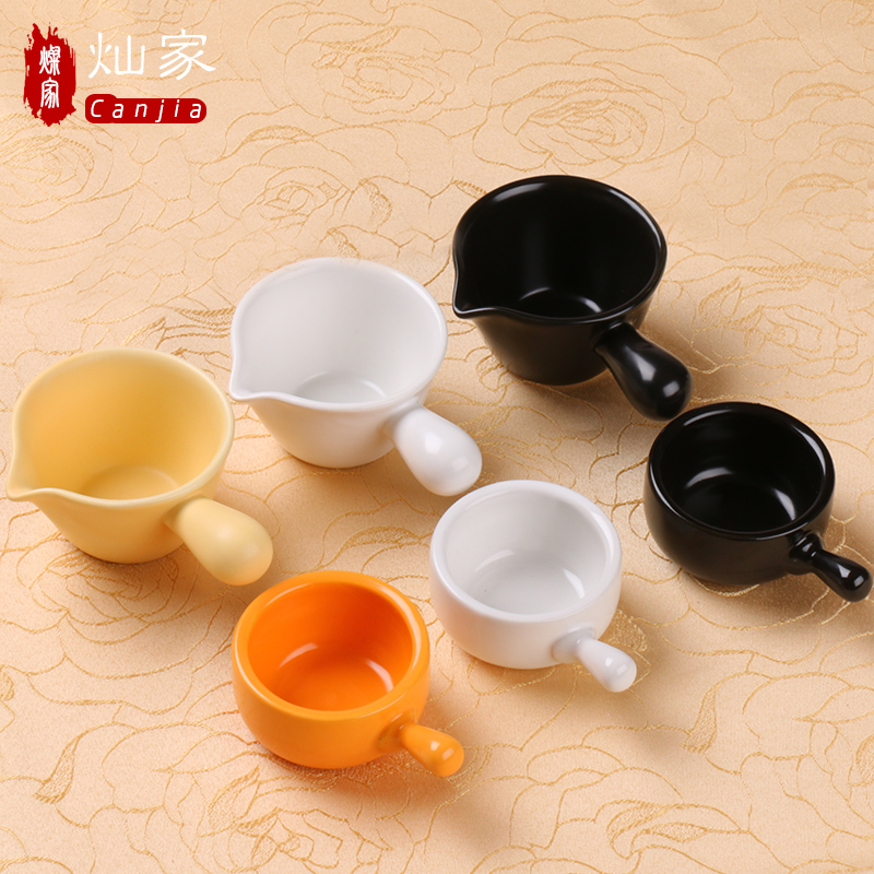 Creative ceramic run sauce juice milk bucket with the small spoon, western - style food tableware porcelain color milk spoon, milk cup of juice