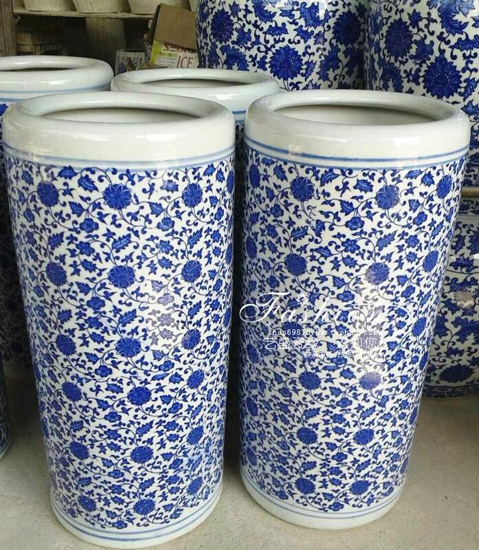 Jingdezhen Ceramic Straight Vase, Porcelain Flower Arrangement Vessel, Blue and White Porcelain Arrow Tube, Landscape Painting, Calligraphy and Painting Jar, Hat Tube