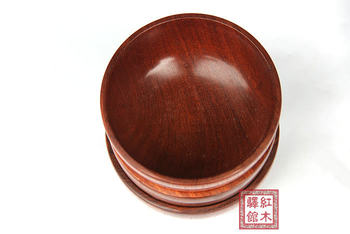 Wooden gift bowls and dining utensils