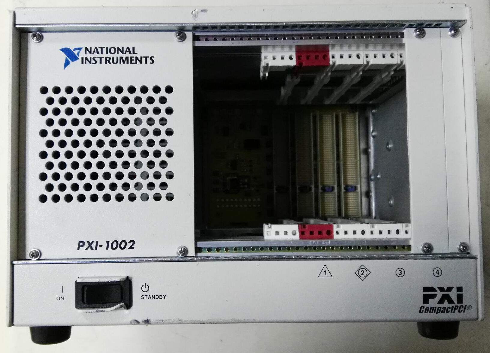 NI PXI-1002 Case (without card)