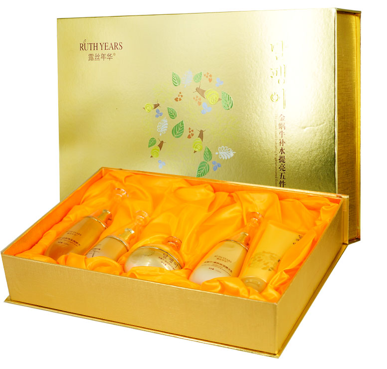 露丝年华金蜗牛补水透亮五件套礼盒补水蜗牛霜润肤水BB霜乳液包邮