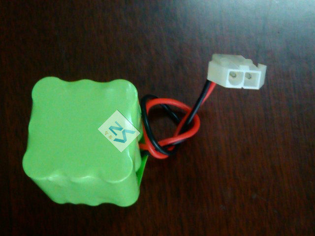 Live-action CS equipped field laser electronic accessories Caiguang DK2000 equipped with built-in nickel-hydrogen battery 2000mah