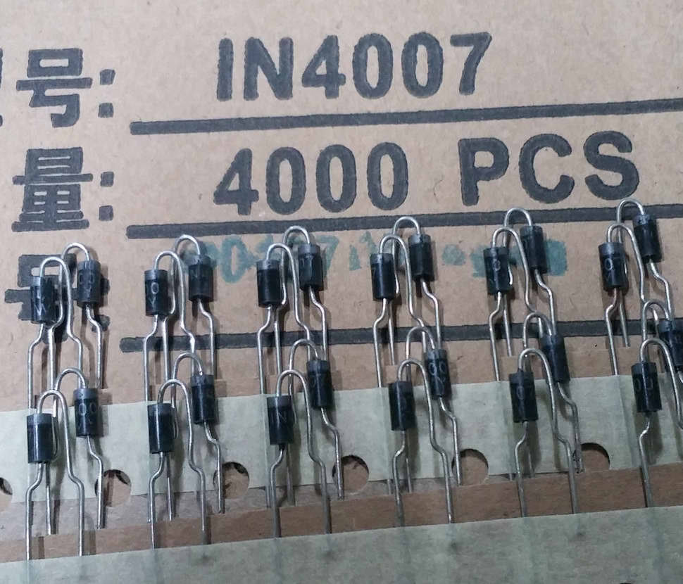 1N4007 100 3 Yuan 4000 1 Box RMB100  Shaped Foot Factory Left