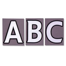 The Premier League uses player version velvet letters in the 2007-13 season. Players version gel letters are used in the 2013-17 season.