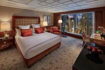 Mandarin Oriental Hong Kong Hotel City View Guest Room King Bed