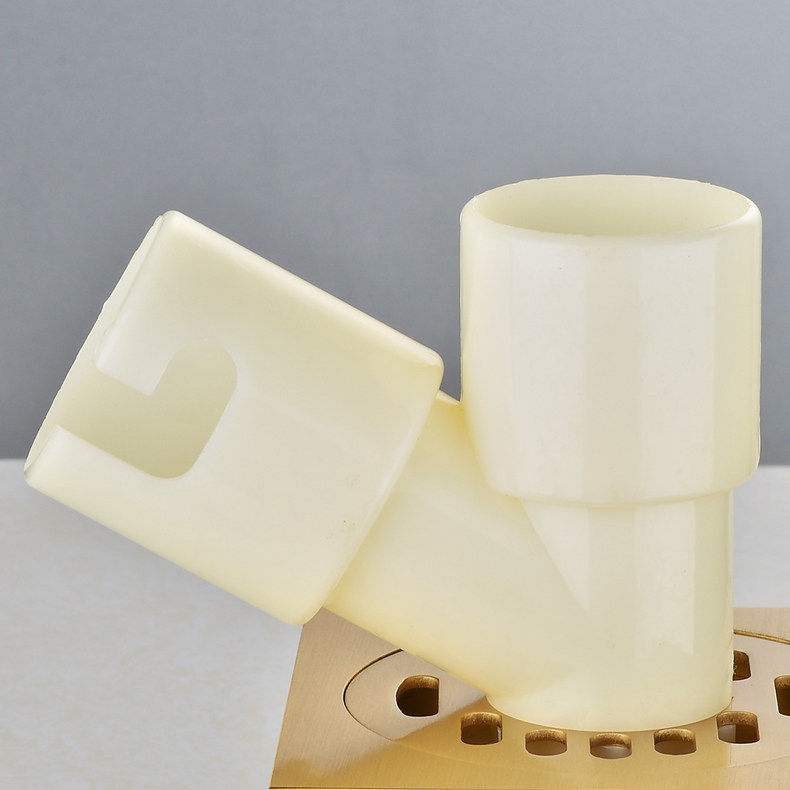 ŷ����ͨ��©��ͷ