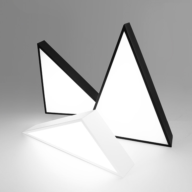 ���ռ�Լ�ִ�led������ZY029