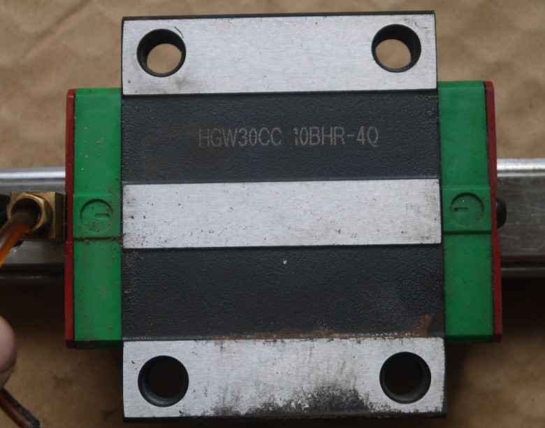 Silver linear guide HIWIN linear guide HGW30CC flange-shaped slider second-hand disassembly machine