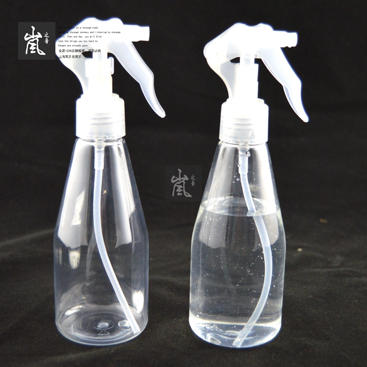200ml transparent spray pot) excellent atomization effect) suitable for moisturizing and spraying succulent plants) with automatic lock