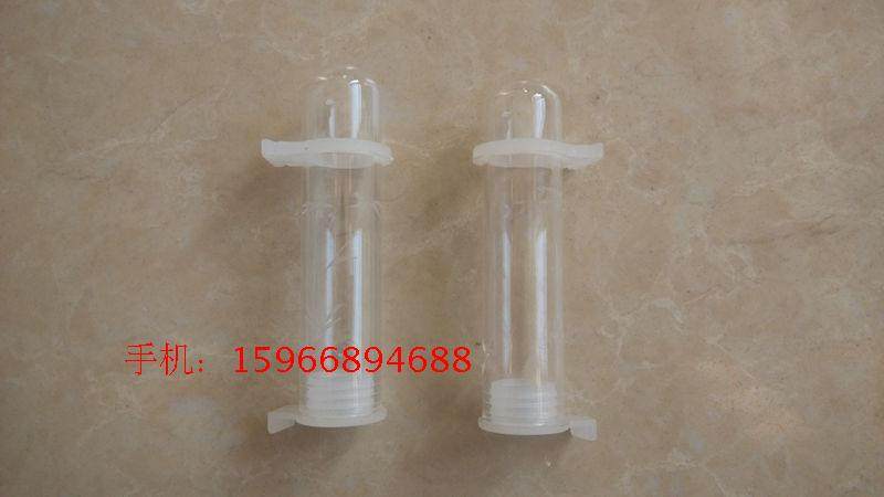 Embroidered bird cage accessories New type of embroidered glass Drinking water Drinker Anti-Leakage External Drinking Water Dispenser