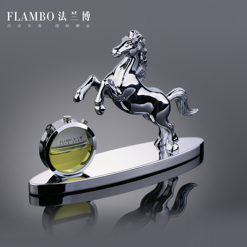 汽车香水座式车载摆件车内高档创意饰品车用除异味时尚用品男女马