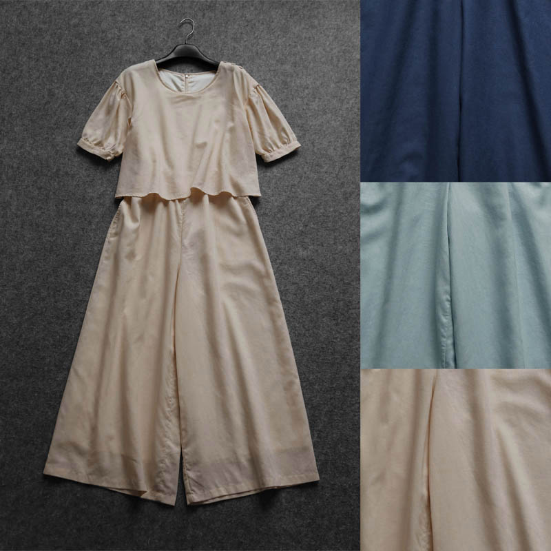 117C 0524 elegant and generous with a pair of pants.