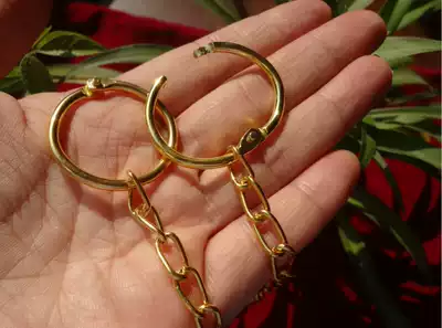 Gold hanging chain Yellow hanging flag chain Golden yellow decorative fine iron chain Advertising tag hanging chain with hook and loop chain