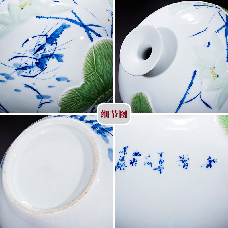 Jingdezhen ceramics, vases, flower arrangement by hand carved sitting room porch decoration of new Chinese style household furnishing articles