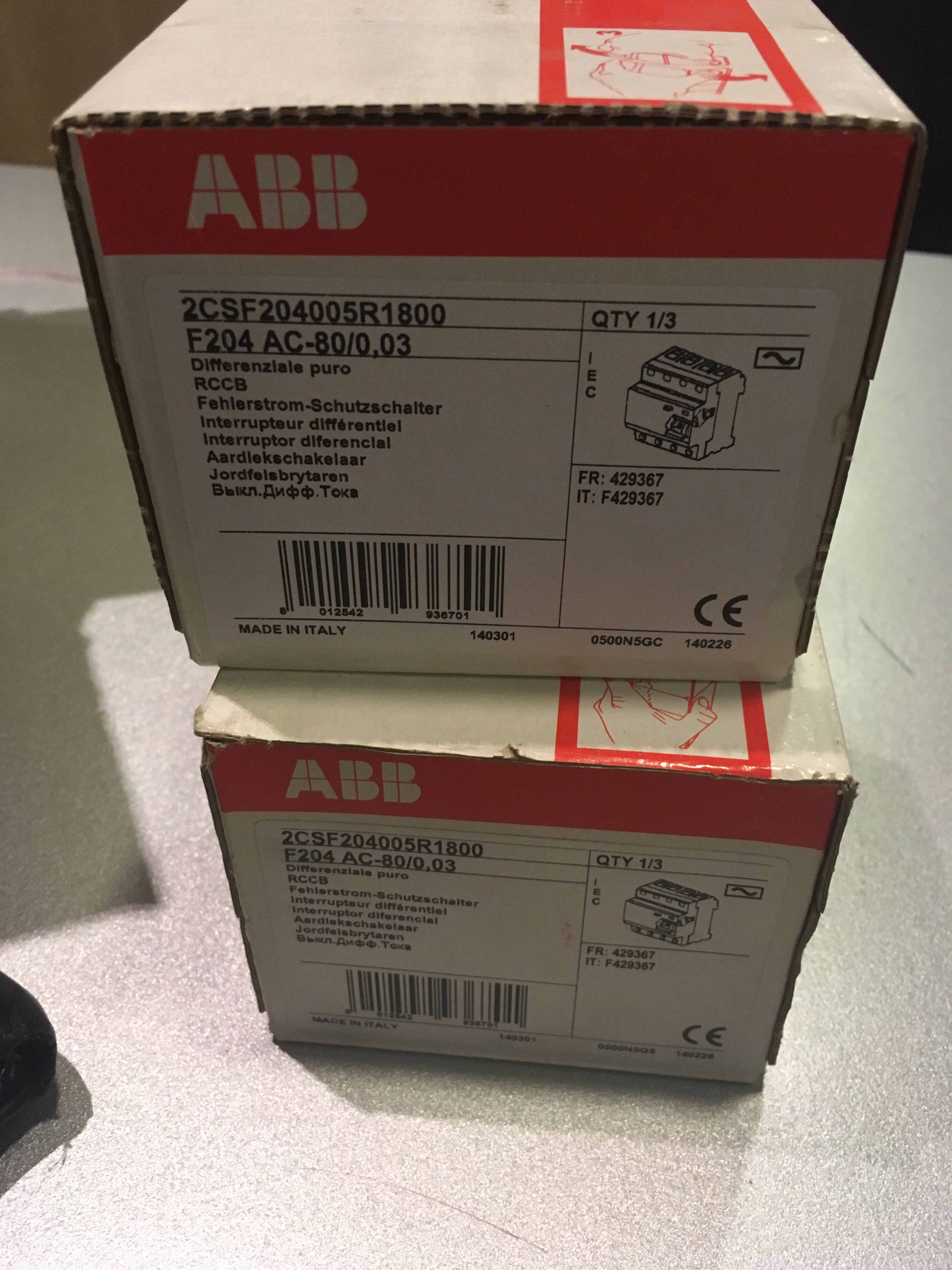 New original installation ABB Imports of the electromagnetic residual current protector F204AC-80 0 03