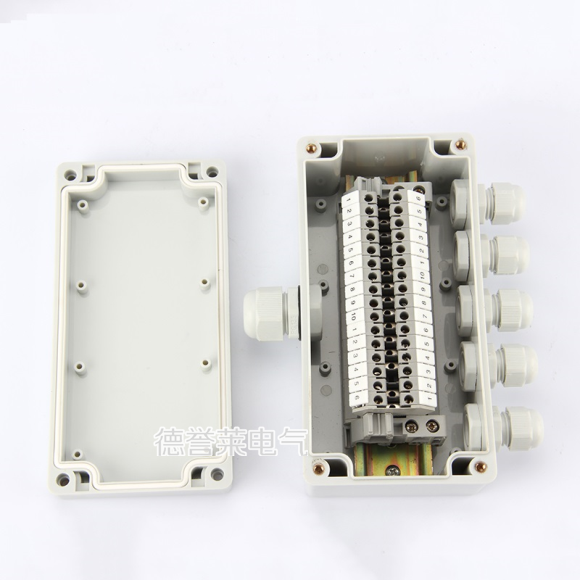 80*160*55 Outdoor Waterproof Box Advertising Box One in Five Out Terminal Box IP66