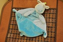 Tailed Single Black Eye Calf and Sheep baby baby Pastor Slippery Mots dEnfants