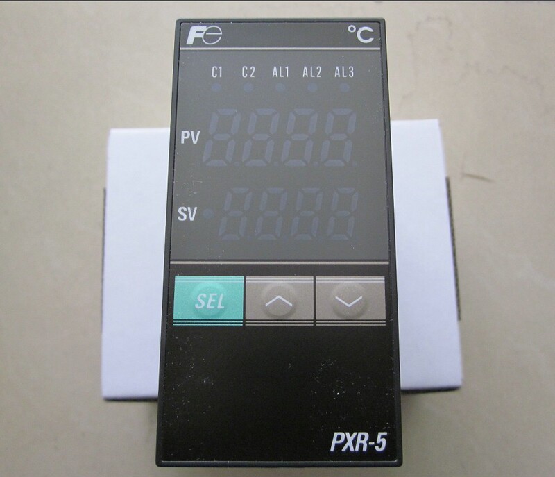 Original Fuji Temperature Controller Pxr9/Pxr7/Pxr5/Pxr4/Pxr3Tay1/Tcy1/Tey1-8W000-C