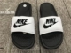 Gà Chick Nike BENASSI JDI nam giản dị màu đen và trắng chữ dép thể thao dép 343880-100