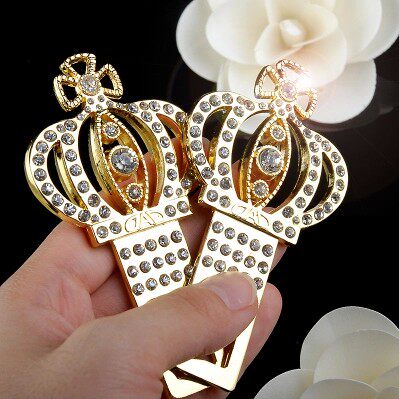 汽车安全带插卡夹  尊贵高档皇冠闪钻插销卡扣