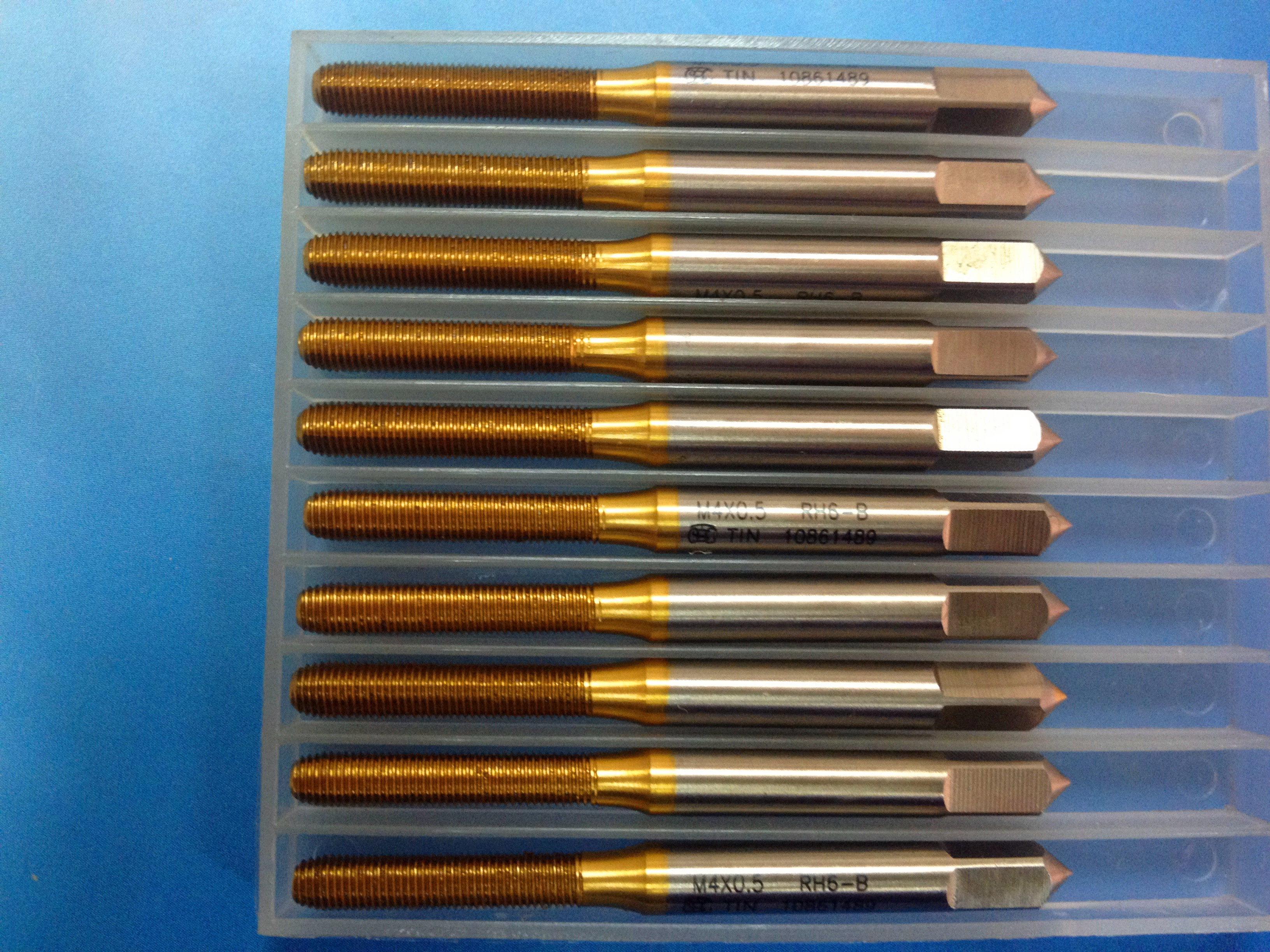 Japan imported OSG titanium plated extrusion screw tapping machine screw tapping M1M2M2 5M3M4M5M6M7M9-12 fine teeth