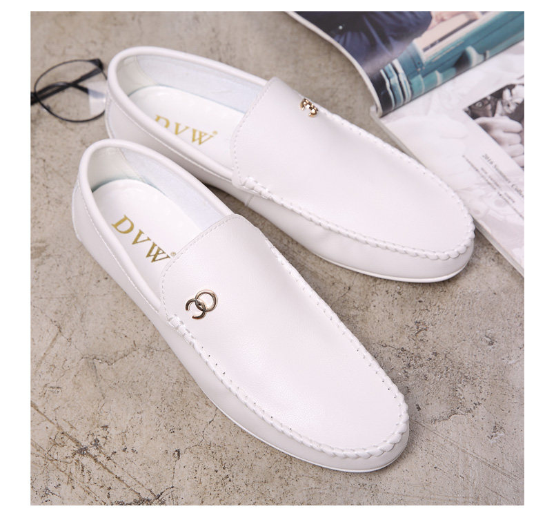 White bean-bean shoes men's breathable 2022 new summer casual men's leather shoes Korean version 100 hitch a foot pedal sloth shoe