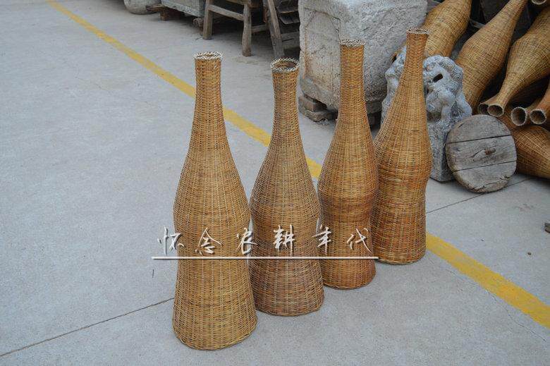 Folk nostalgia Old objects Fish basket Shrimp basket Old bamboo woven fish basket Old fishing basket Around the Republic of China