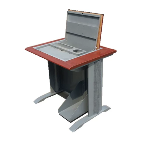 В классе используется настольный настольный компьютер на рабочем столе дисплея Дисплят отдельная ширина таблицы 800 мм для