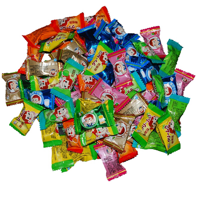 вазочка для конфет. Starburst мармелад. жевательные конфеты полный кислец 15 гр. полная чаша конфеты. шоколадные конфеты.