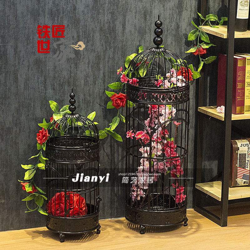 Blacksmith family wrought iron birdcage large decorative birdcage floor-to-ceiling birdcage window ornaments golden retro soft birdcage