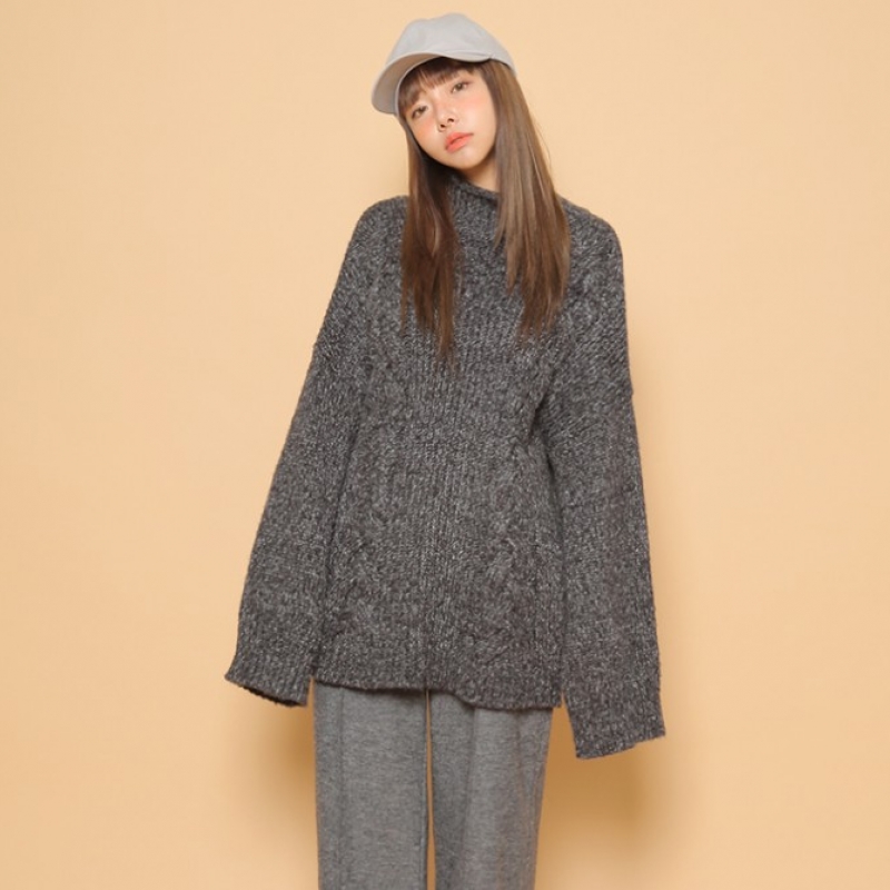 韩国stylenanda官方正品 时尚款双排麻花编织立领针织衫-炭色