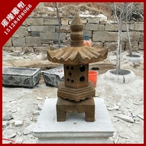 Courtyard landscape antique stone stone stone lamp Japanese stone lantern outdoor Chinese hotel garden lawn floor lamp ornaments