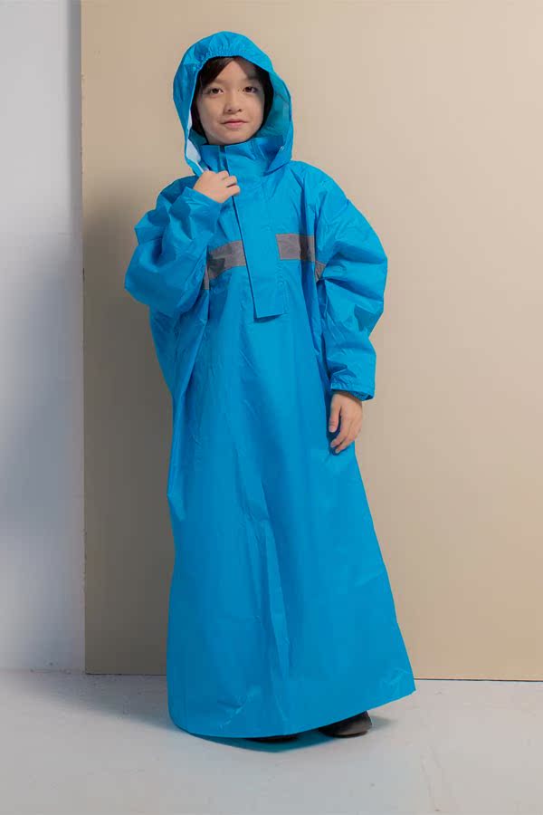 藏衫罩背背儿童背包太空连身式风雨衣台湾官网直邮进口